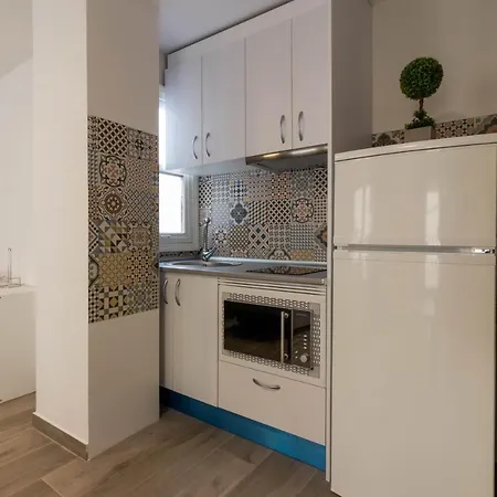 Alc - Jorge Juan, Acogedor Apartamento En El Centro De *